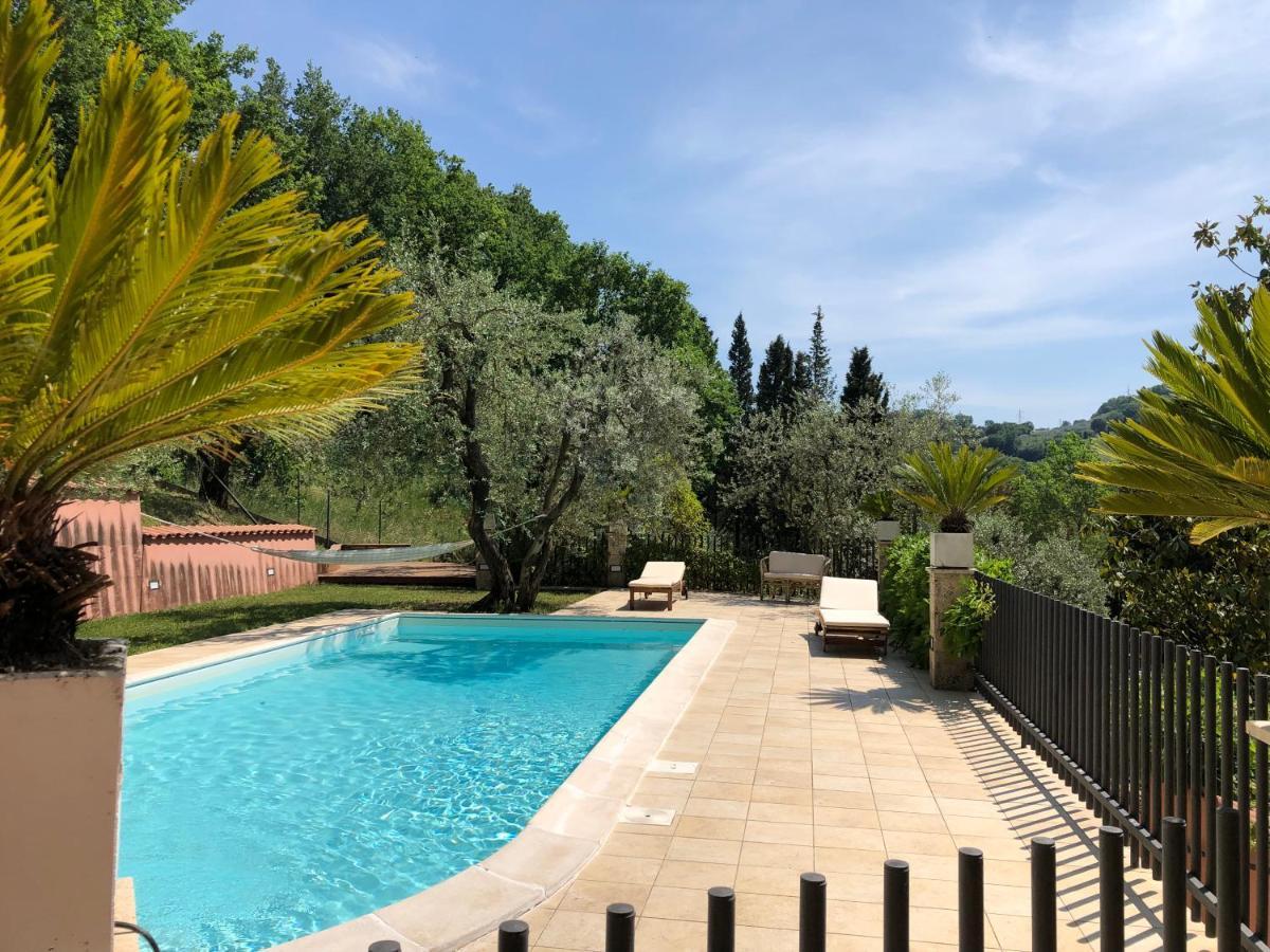 Villino Con Piscina Villa Terni Exteriör bild